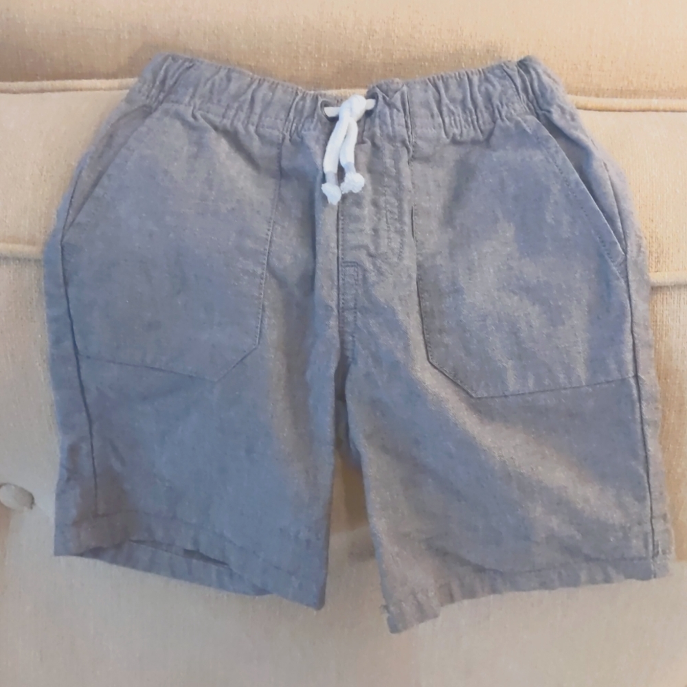 Cat & Jack 2T shorts